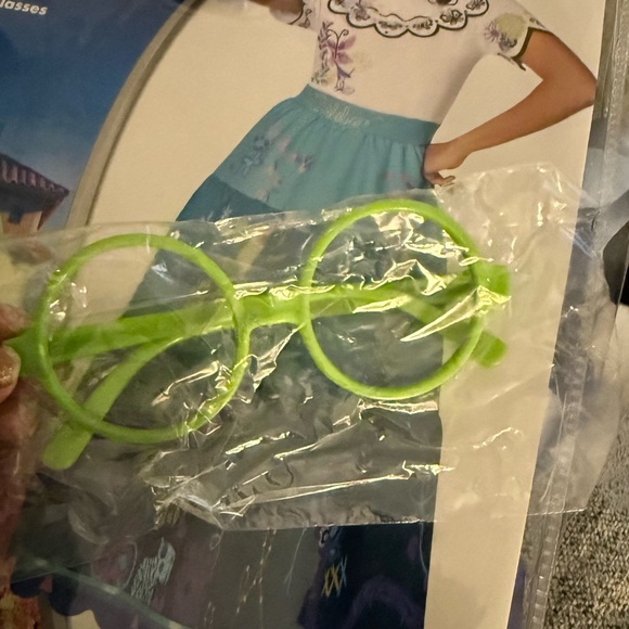 Spirit Mirabel Dress with Glasses - Picture 2 of 2